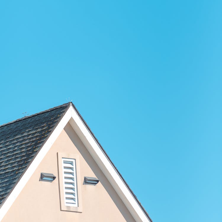Enhancing Your Roof’s Energy Efficiency